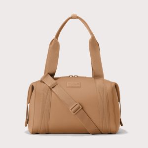 Landon Carryall in Camel. Medium